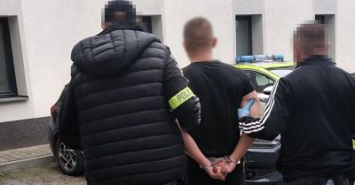 Dwaj podejrzani o narkotyki i uwięzienie taksówkarza aresztowani