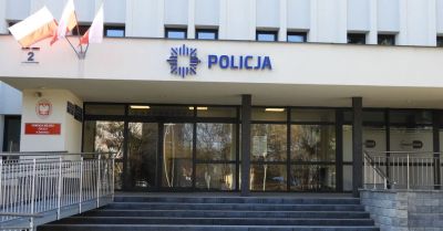 Gotówka znaleziona w sklepie czeka na właściciela